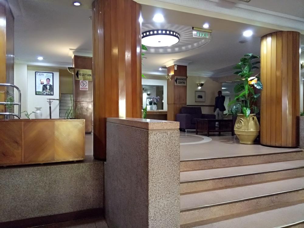 New Ambassador Hotel Harare Zewnętrze zdjęcie